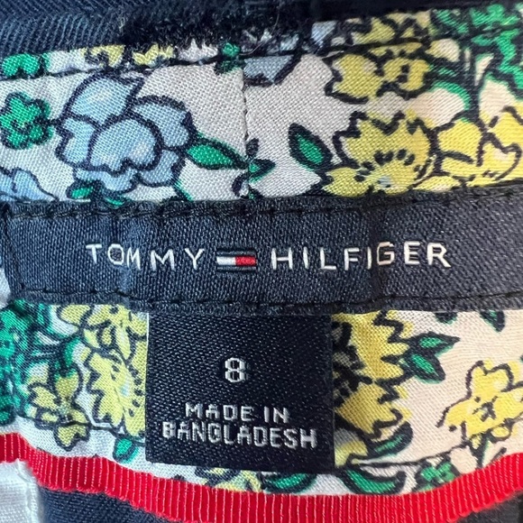 Tommy Hilfiger Navy Shorts Size 8 Women - Picture 11 of 11